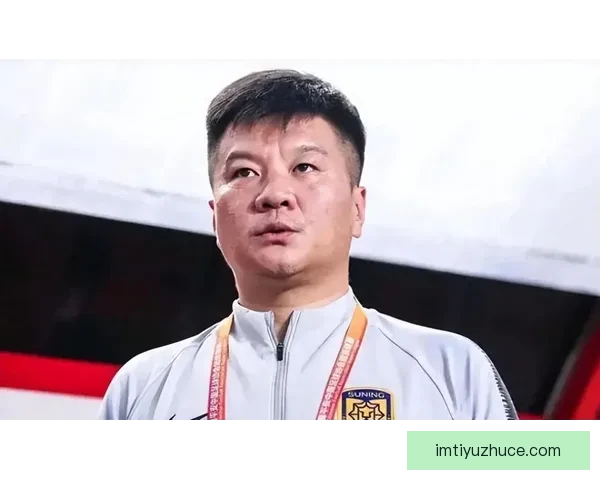 李金羽卸任辽宁铁人足球俱乐部总经理及一线队主教练职位 李金羽卸任辽宁铁人足球俱乐部总经理及一线队主教练职位